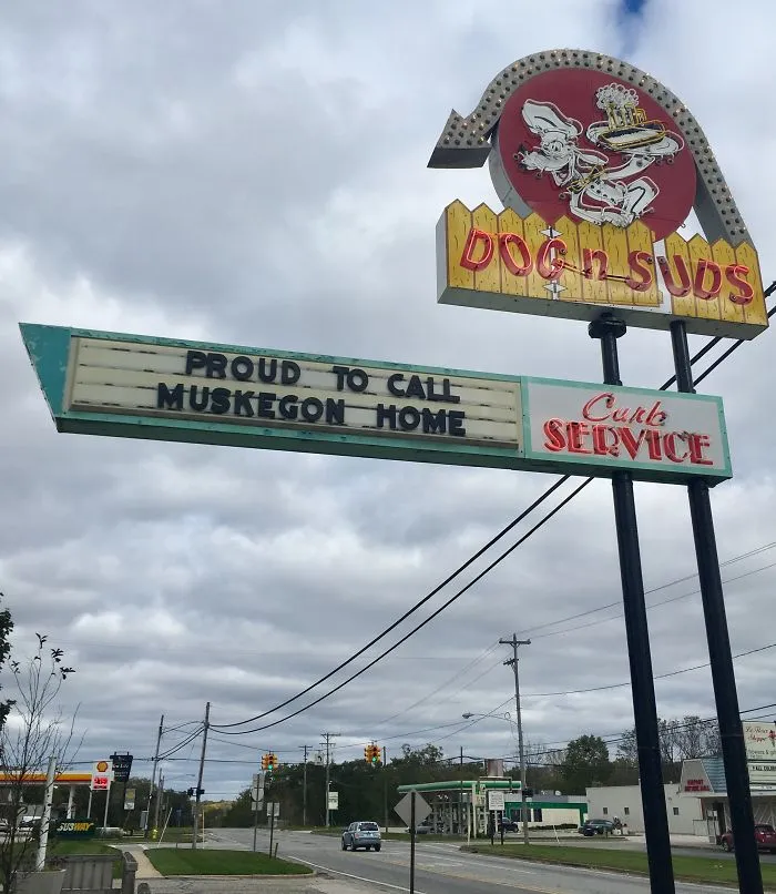 Dog N Suds