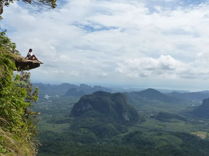 10 Breathtaking Views I Saw During My Travels To Over 30 Countries