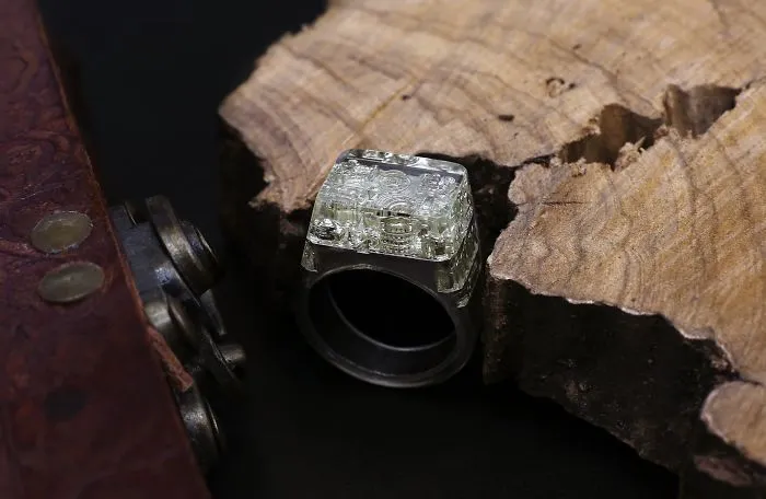 Ultra Detailed Rome Ring