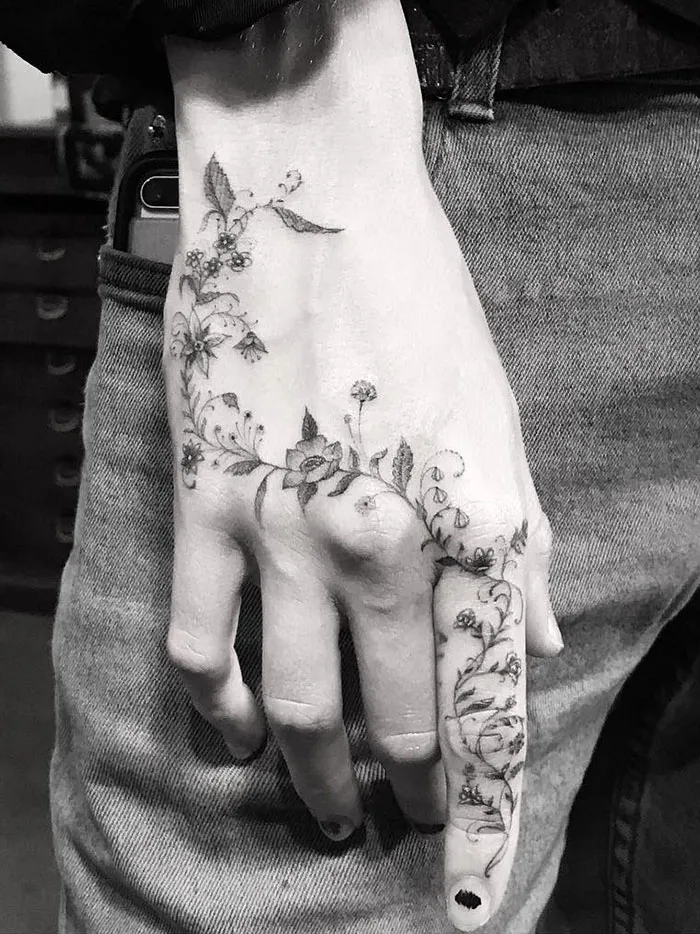 Blooming Fingers