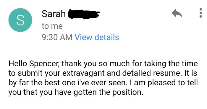Girl Is Looking For A 'Fall Companion' On Tinder And This Guy Won Her Over By Sending An Extensive Resume