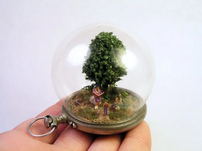 This Artist Turns Old Pocket Watches Into Miniature Worlds, And The Result Is Fascinating (28 Pics)