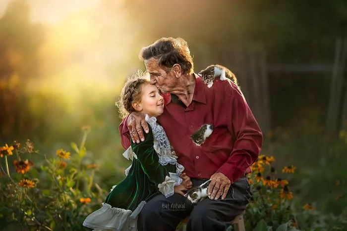 Retrato a abuelos con sus nietos porque nadie nunca me fotografió con los míos (27 imágenes)