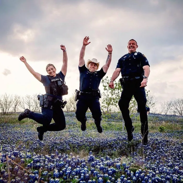 The Texas Bluebonnet Challenge Is Going Viral And Here Are The 30 Best Photos From Police Officers So Far
