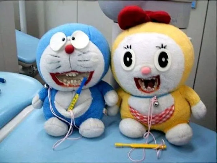 30 Horror-Inducing Educational Dentist Toys That Prove Their Creators Did Not Think It Through