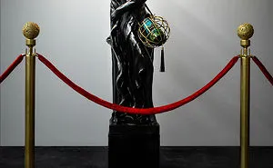 I Hand-Paint These Wild Leather Handbags