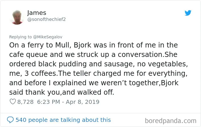 30 People Share The Most Surreal Encounter They Had With Someone Famous