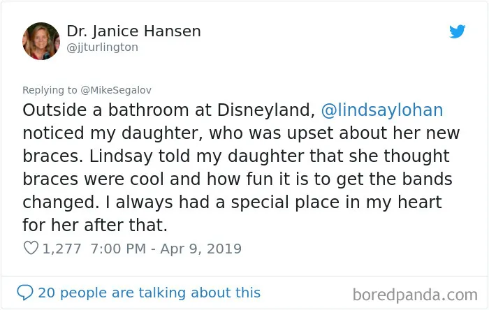30 People Share The Most Surreal Encounter They Had With Someone Famous