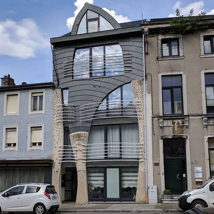 Este hombre belga documenta las casas feas que ve, y son tan horrendas que hacen reír (30 imágenes)