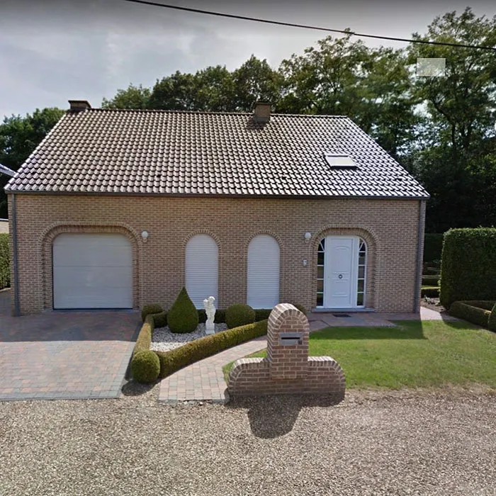 Belgian Guy Documents Ugly Houses He Sees And They're So Bad, It's Hilarious (30 Pics)