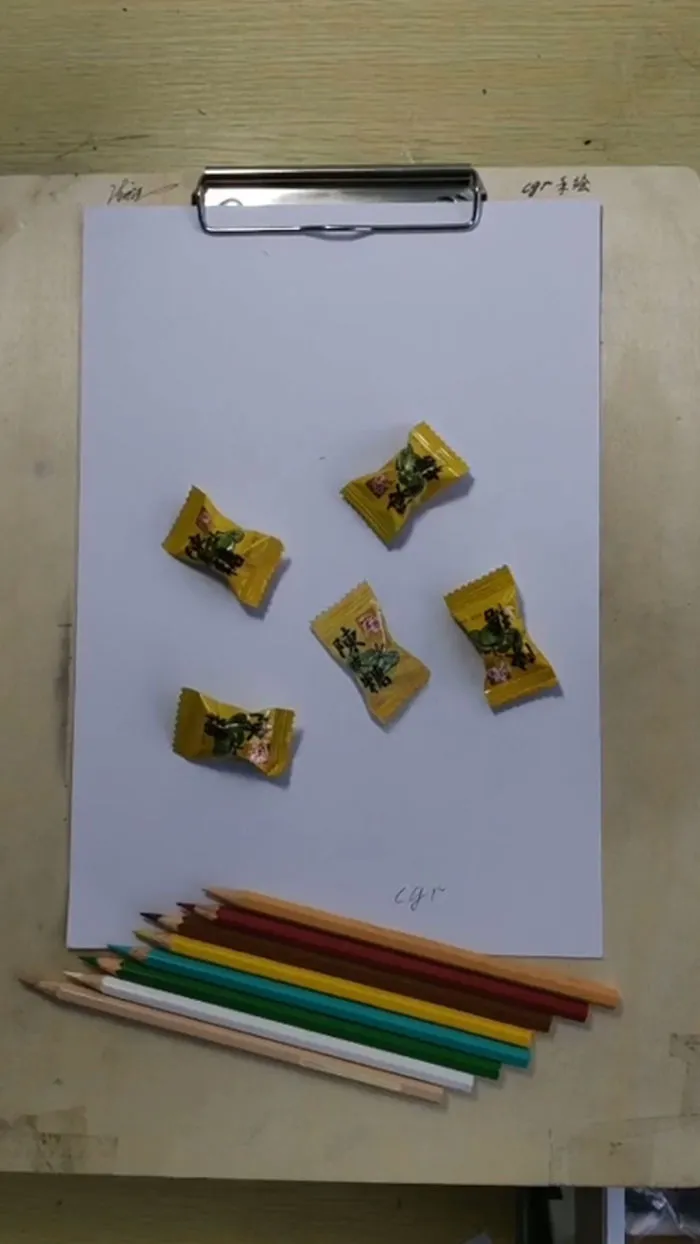 Artist Creates 3D Illusions On Simple Sheets Of Paper