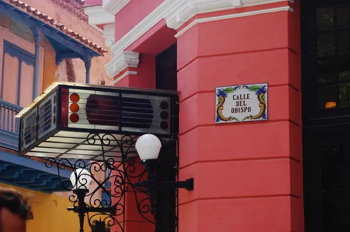 Calle Del Obispo