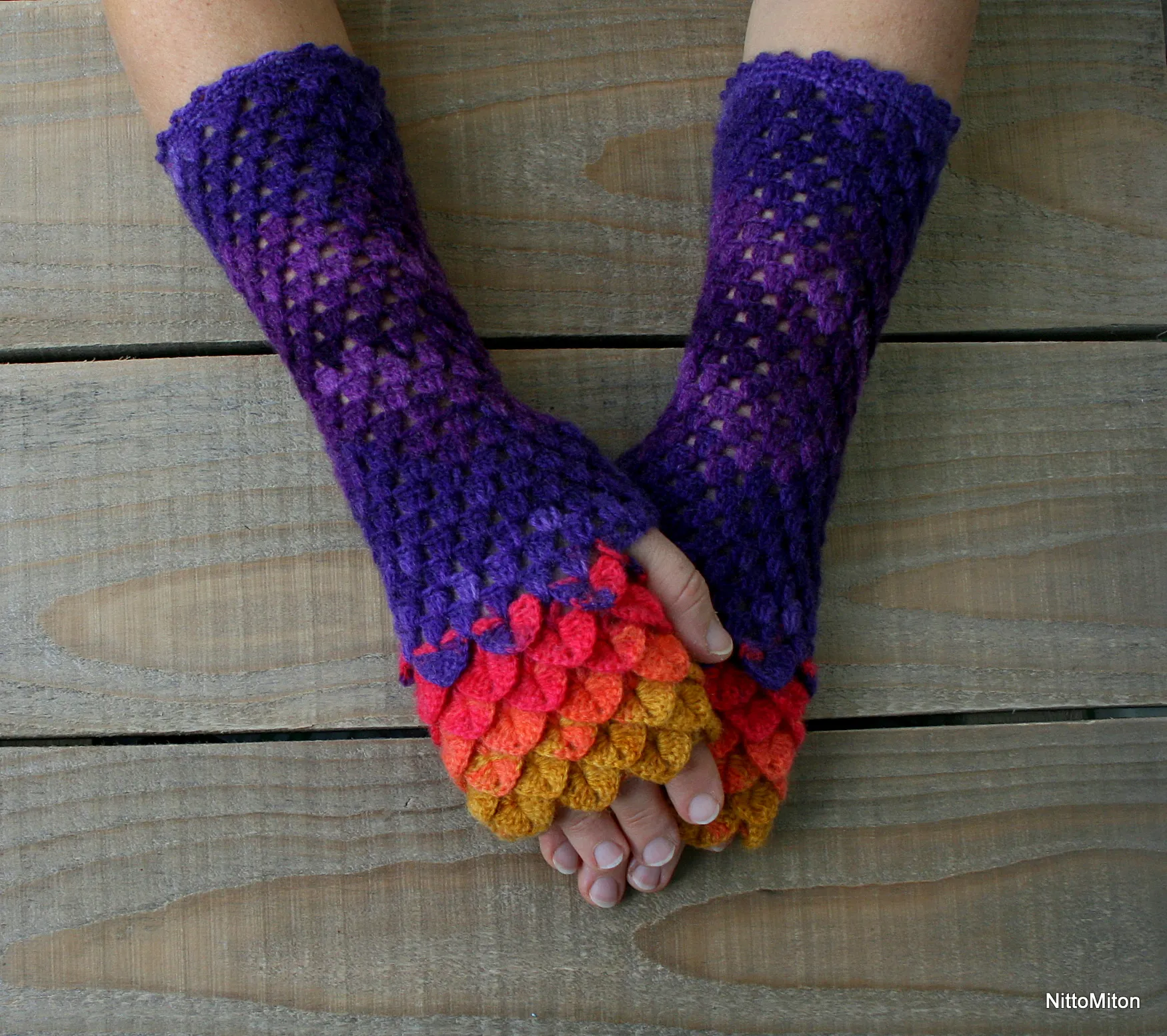 I Made This Dragon Scale Gloves