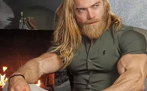 22 Of The Funniest Responses To Clothing Ad Where Model Is Wearing An Absurdly Tight Shirt