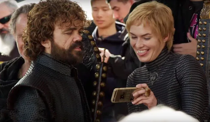 Peter Dinklage y Lena Headey