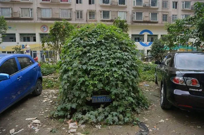 Coche abandonado en Pekín