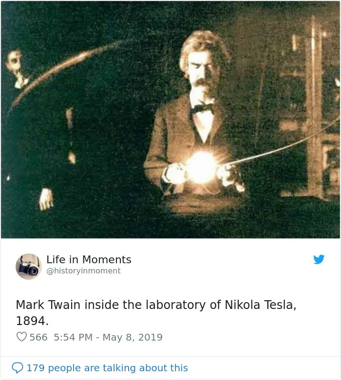Mark Twain en el laboratorio de Nikola Tesla, 1894