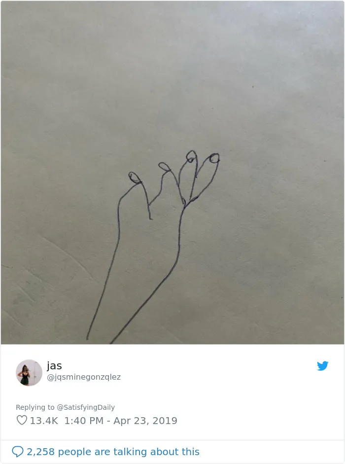 People Are Trying To Follow A Viral Hand-Drawing Tutorial, And They're Failing So Bad, It's Good (24 Pics)