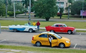 I Went To Havana And Took Pictures Of The Clash Between Touristic Cuba And Cuba We Normally Don't See