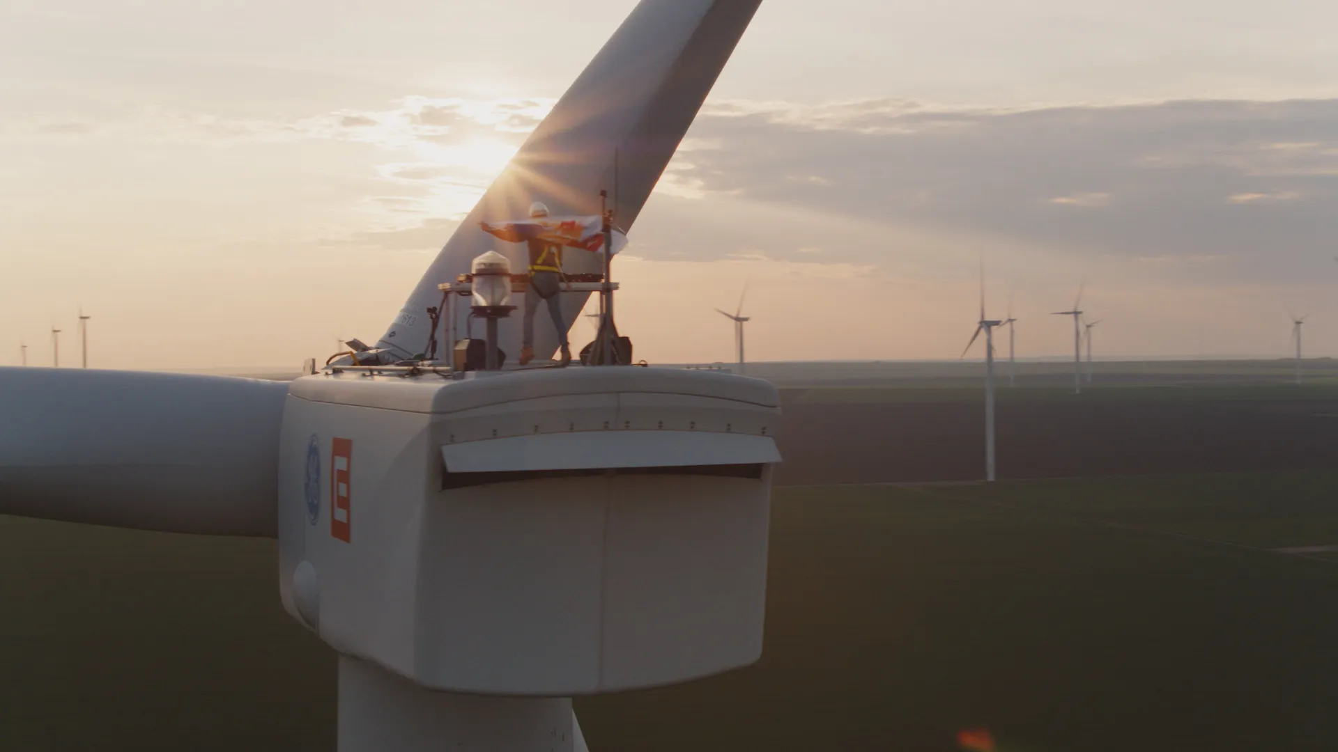 Worldwide Premiere: The First Dj To Mix From A Wind Turbine At 100 Meters High