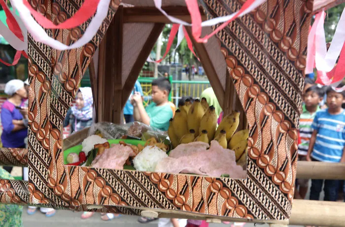 First Milling Ceremony