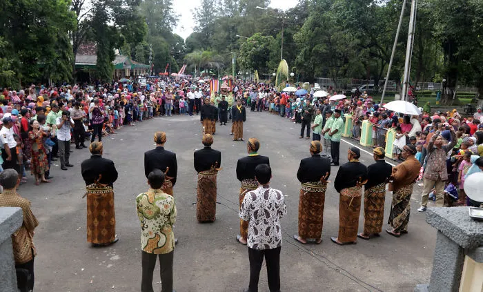 First Milling Ceremony