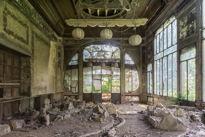 I Found Places Where Nature Takes Over Places Abandoned By Humans