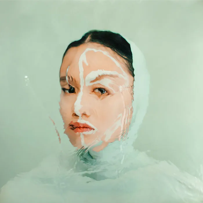 I Create Unique Abstract Photographs From Clear Water That Look Like Paintings