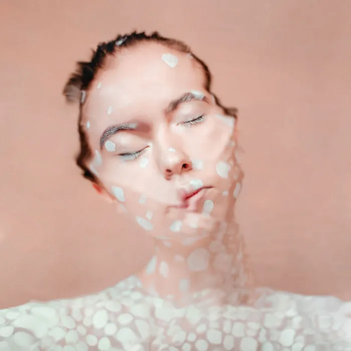I Create Unique Abstract Photographs From Clear Water That Look Like Paintings