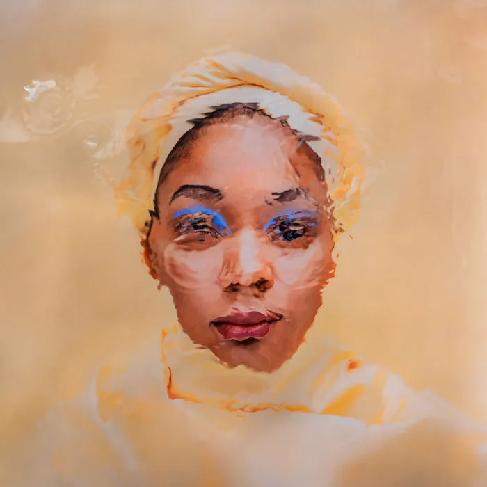 I Create Unique Abstract Photographs From Clear Water That Look Like Paintings