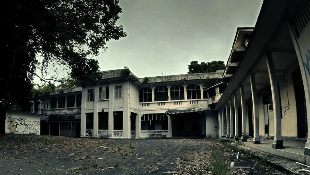 Most Scariest Places On Earth 2
changi Hospital, Singapore