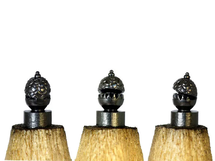 I Carve On Pencil Leads 2 Mm High