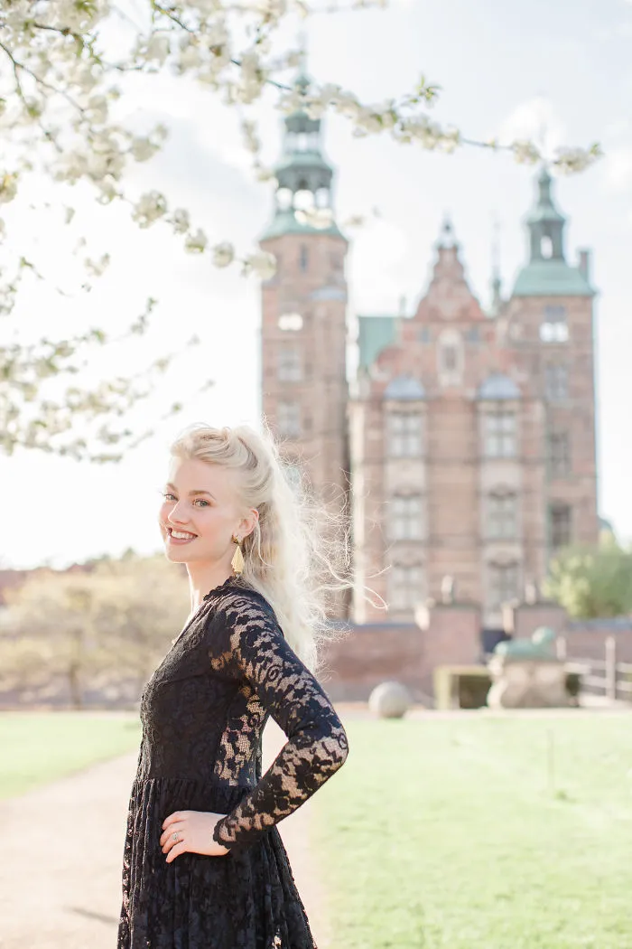 Freja Højland Høj- Singer