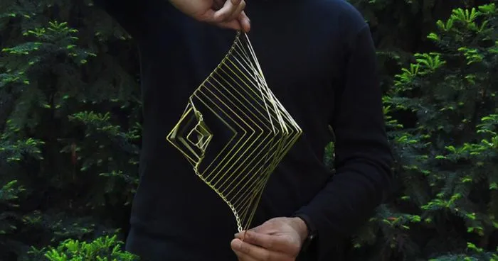 18 Oddly Satisfying Kinetic Sculptures By Ivan Black