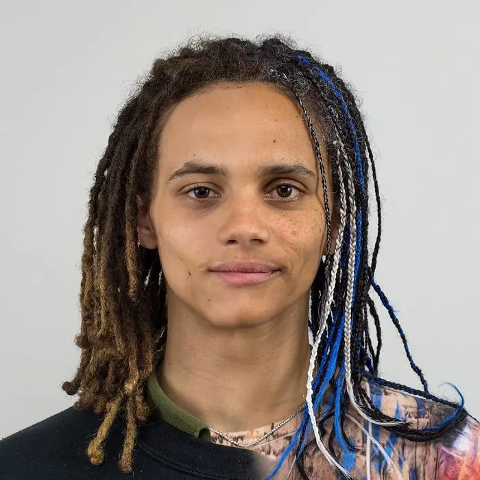 Hijo / Madre: Kristof, 19 y Madined, 41, 2017