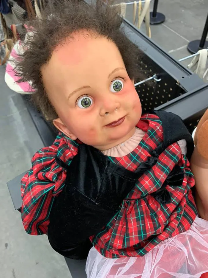 30 Times People Couldn’t Believe Their Luck In Thrift Stores