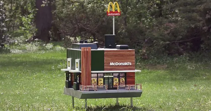 McDonalds Opens A Tiny Restaurant For Bees