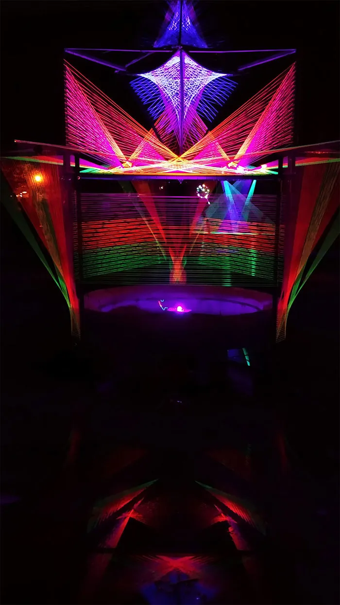 We Make String Installations With Tens Of Thousands Of Intersecting Straight Lines