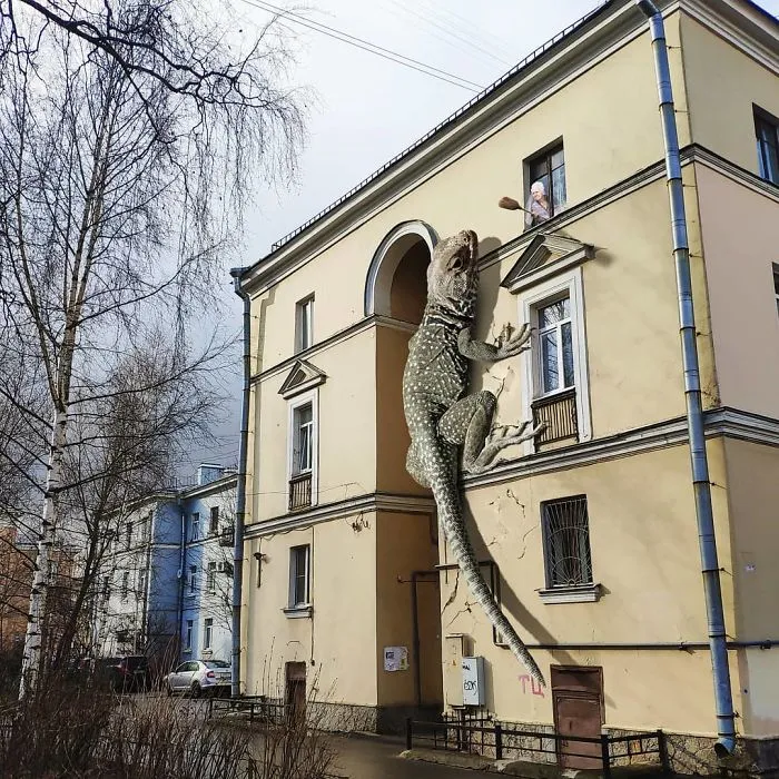 41 Stunning Photo Manipulations Of Fantastic Creatures Taking Over St. Petersburg By Russian Artist