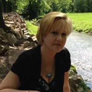 Donna Rakowiecki