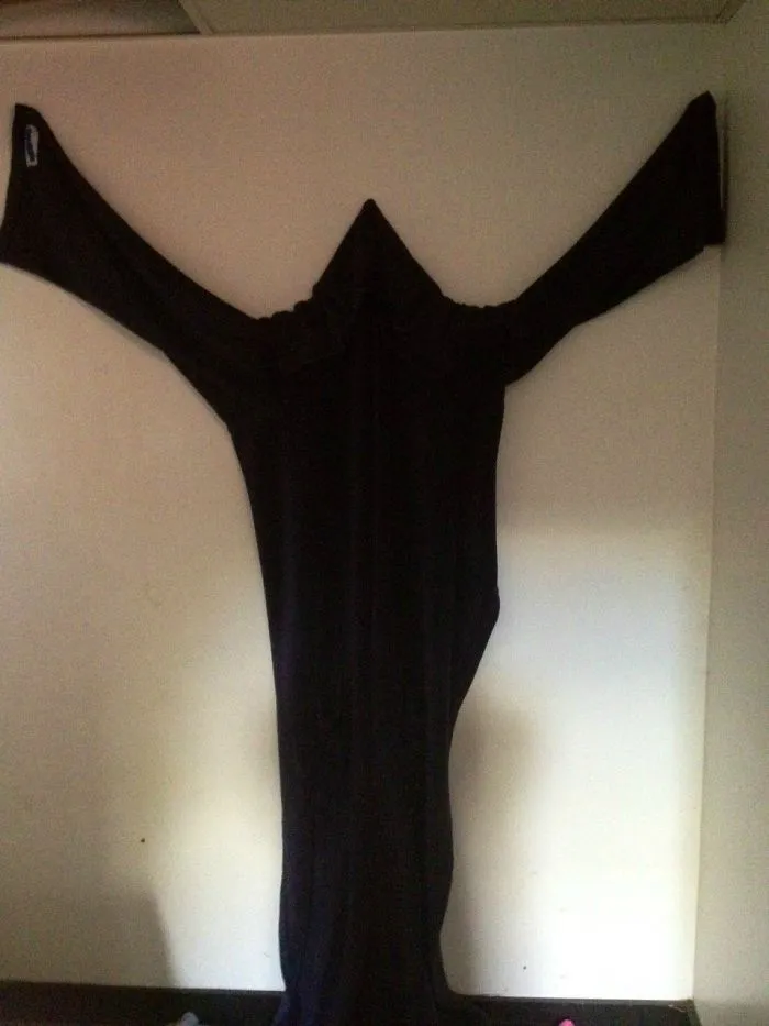 Mi madre lavó mi batamanta y la colgó en mi cuarto, casi me da un infarto