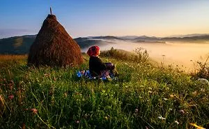 I Spent 10 Years Photographing The Romanian Countryside Which Looks Like A Fairy Tale (New Pics)