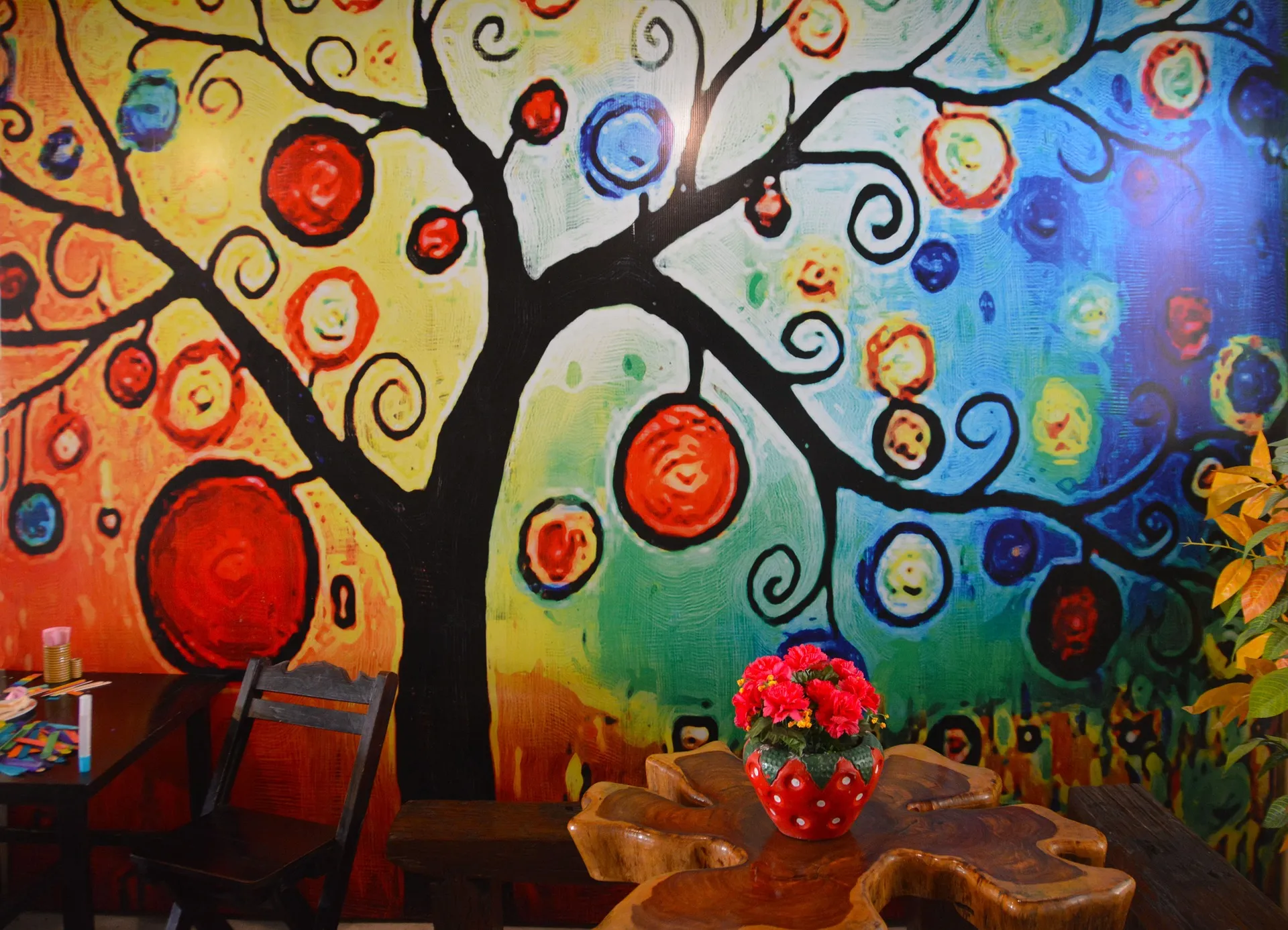 7 Culturally Creative Art Ideas That Turn Your Walls Into Statements