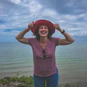 Red Fedora Diary • Travel Blog