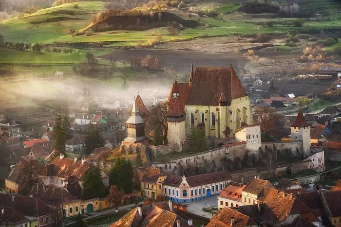 I Spent 10 Years Photographing The Romanian Countryside Which Looks Like A Fairy Tale (New Pics)