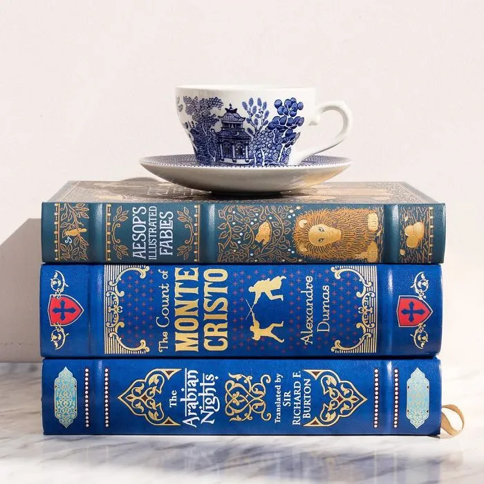 I Take Beautiful Photos Of My Book Collection To Spread Some Joy And Color