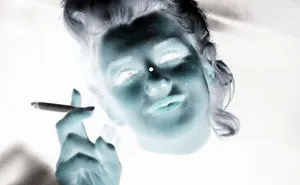These Awesome Optical Illusions Will Force You To See Black-And-White Images In Color.