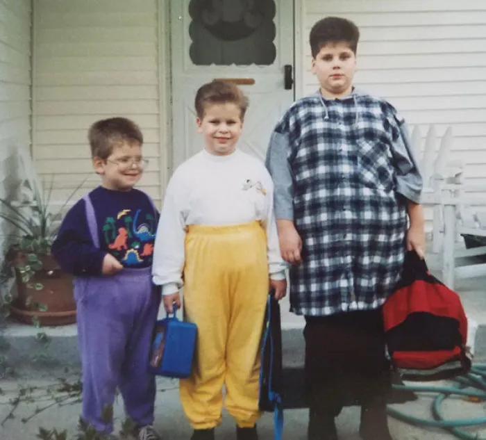 1994, soy el de morado