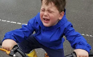 40 Parents Are Sharing All The Hilariously Absurd Reasons Why Their Kids Cry, And You Couldn't Make Them Up