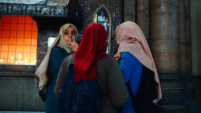 Turkish Street Photography By Görkem Keser